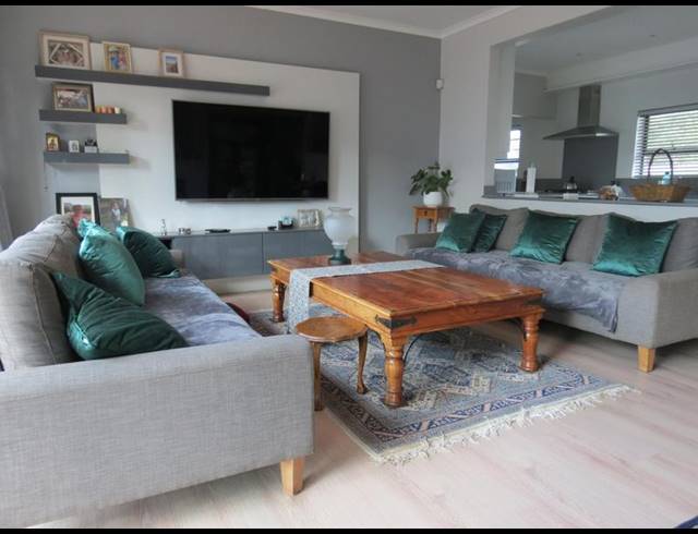 BUSINESS FOR SALE IN LIBRADENE